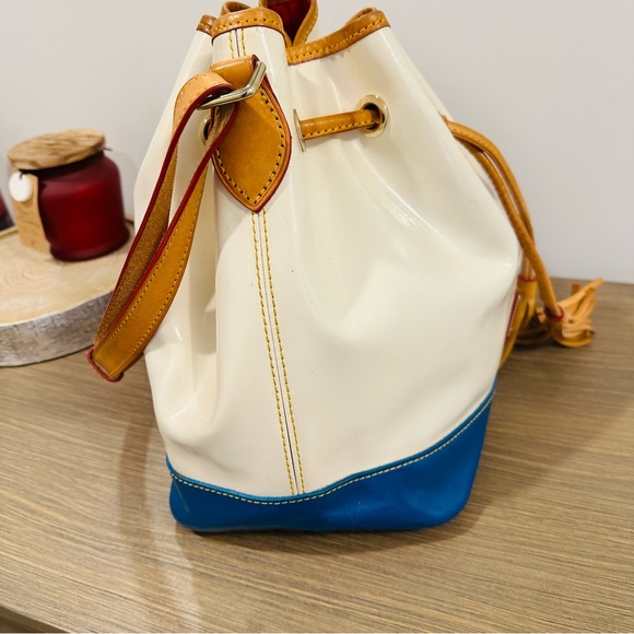 Dooney & Bourke Fairview Drawstring White and Blue Bag - Picture 4 of 13
